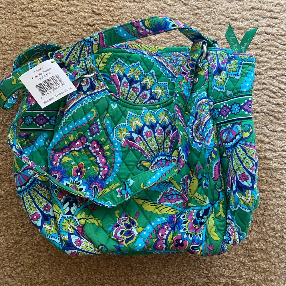 ✨VERA BRADLEY PURSE✨